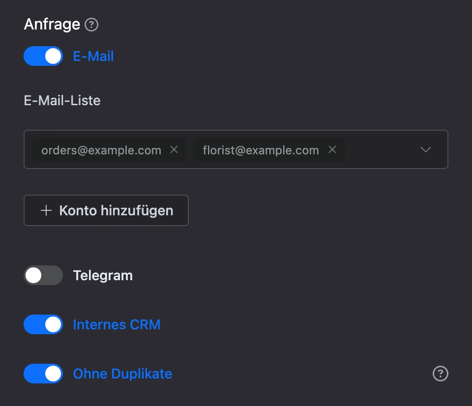Block „Anfrage“: E-Mail mit zwei Empfängern, internes CRM und „Ohne Duplikate“ aktiv
