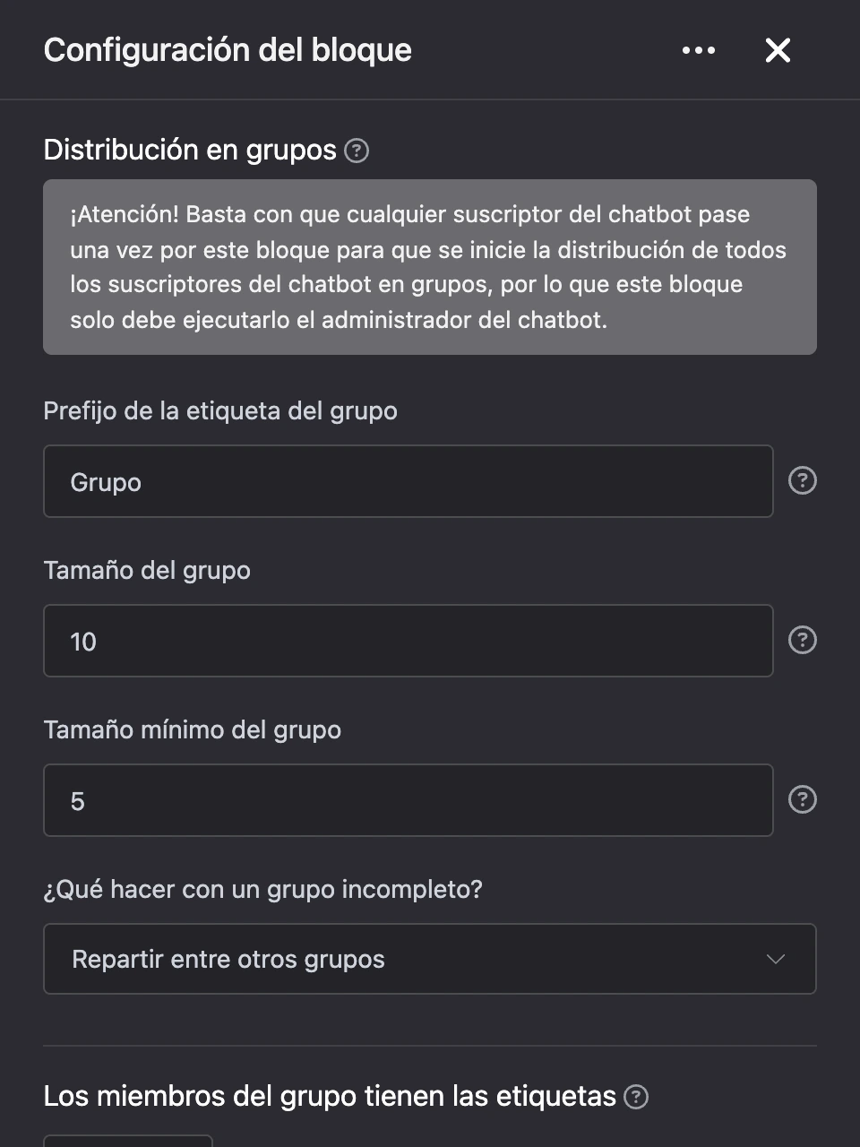 Panel de configuración del bloque «Distribución en grupos»