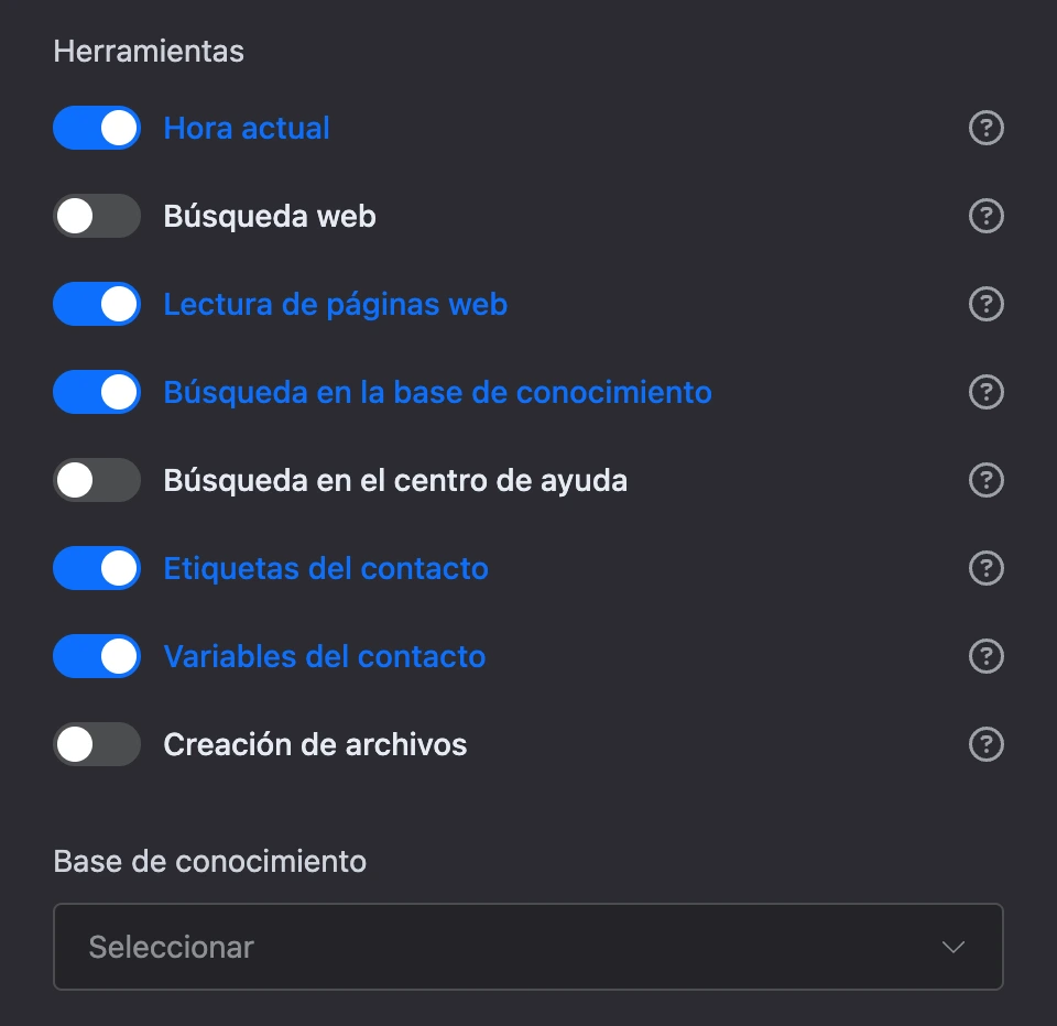 Herramientas del agente de IA: hora actual, lectura de páginas web, búsqueda en la base de conocimiento, etiquetas y variables del contacto activadas; debajo, el campo «Base de conocimiento»