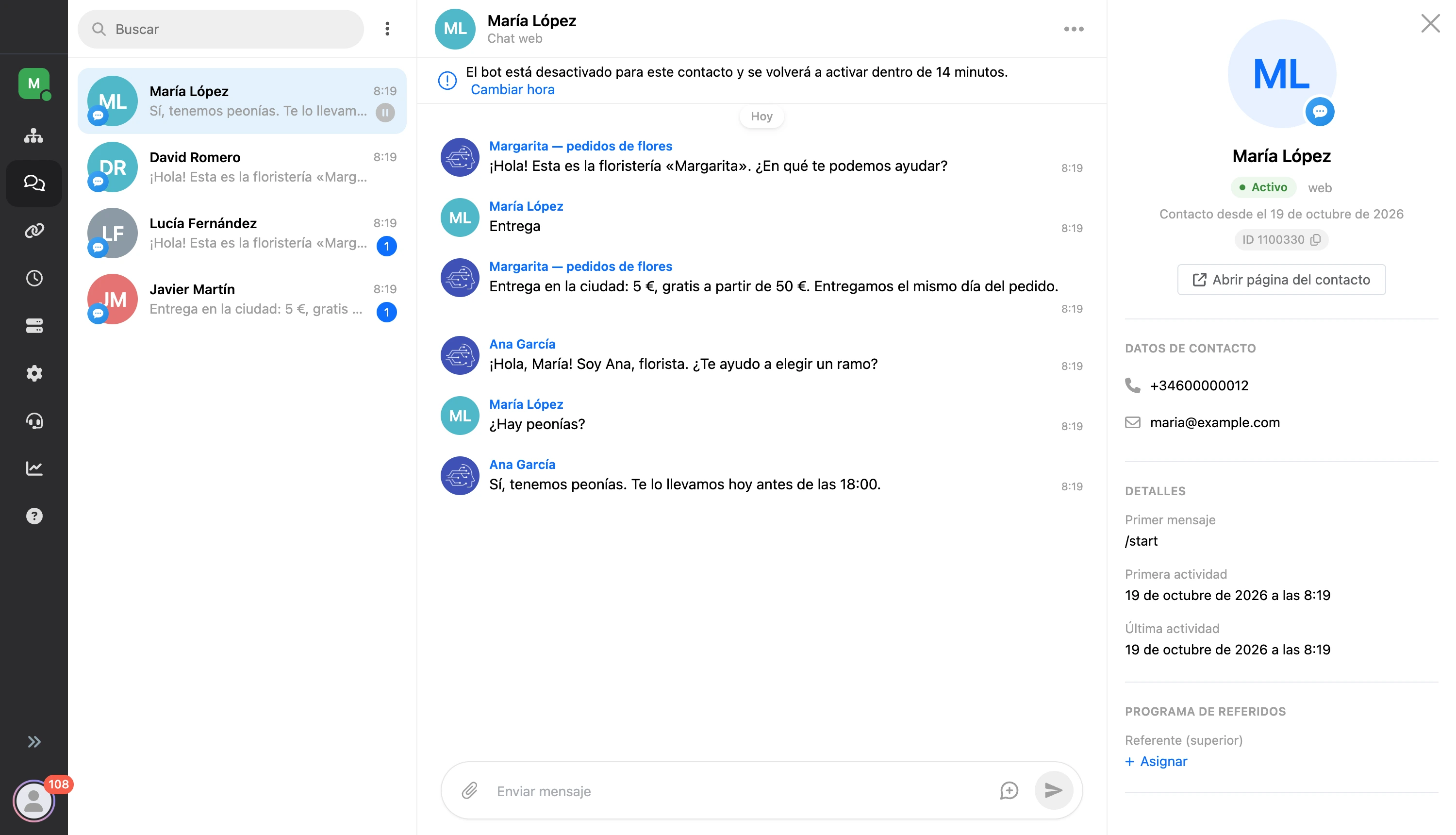 Sección Mensajes: lista de conversaciones, conversación y ficha del contacto