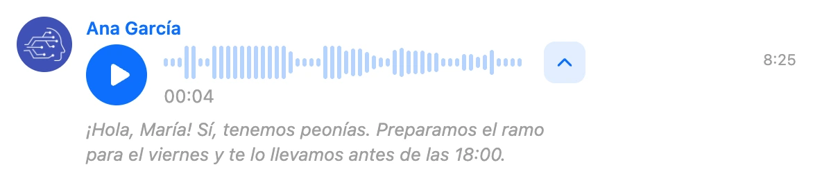 Un mensaje de voz con su transcripción debajo del reproductor; la flecha de la derecha contrae el texto