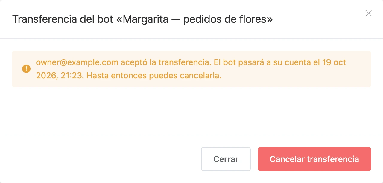 La ventana de transferencia después de que el destinatario aceptó, con el botón Cancelar transferencia
