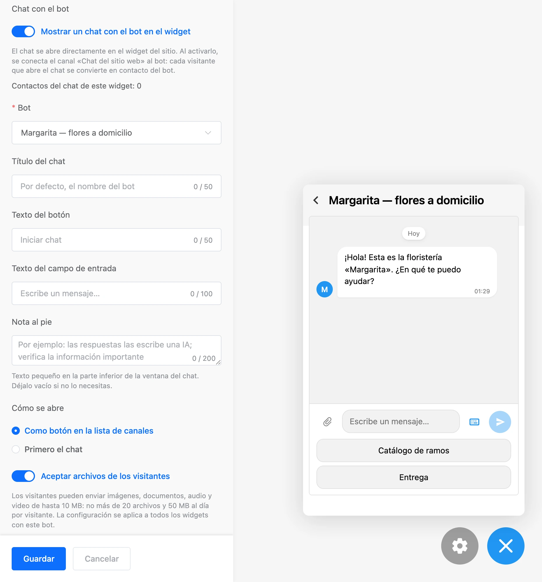 Configuración del chat y una conversación abierta con el bot en el widget