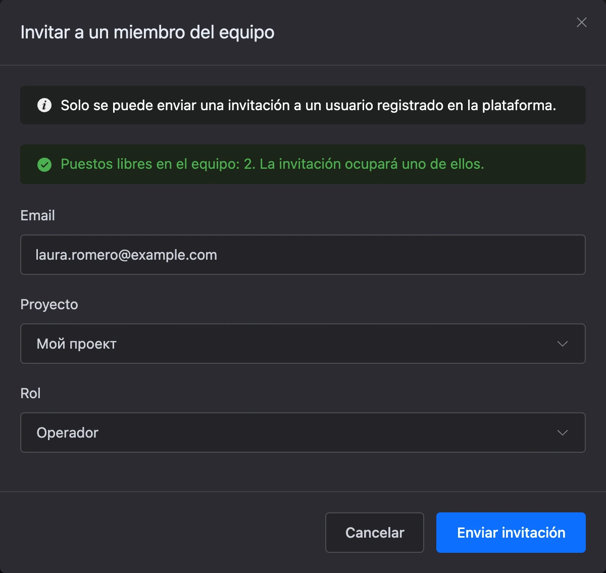 El diálogo para invitar a un miembro del equipo