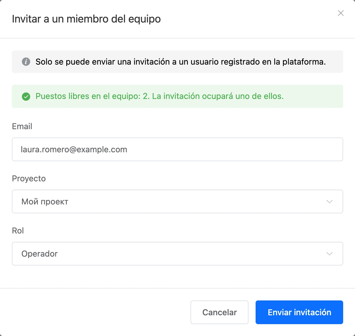 El diálogo para invitar a un miembro del equipo